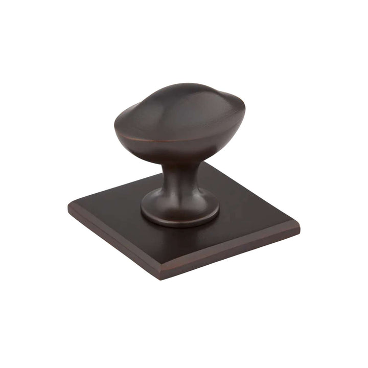 Armac Martin - Oval Knob & Backplate
