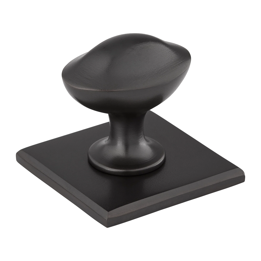 Armac Martin - Oval Knob & Backplate