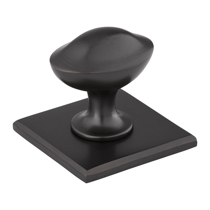 Armac Martin - Oval Knob & Backplate