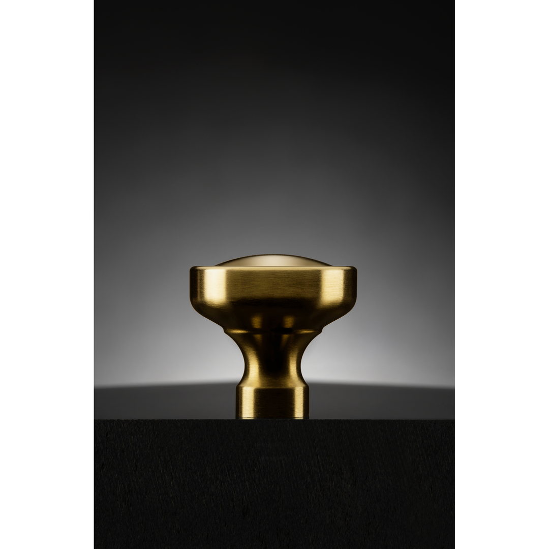 Lifetime (PVD) Satin Brass 1.25"