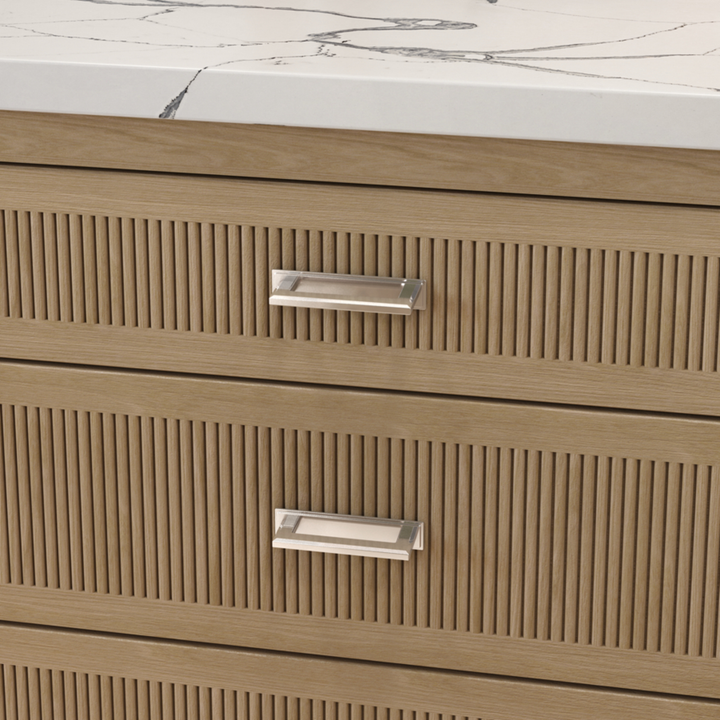 Baldwin Hardware Corporation - Transitional Cabinet Backplate