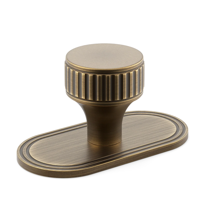 Armac Martin - Barwick Knob With Backplate