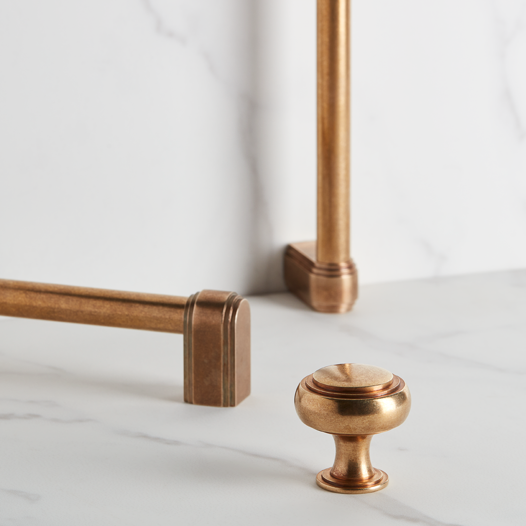 Armac Martin - Carlton Knob