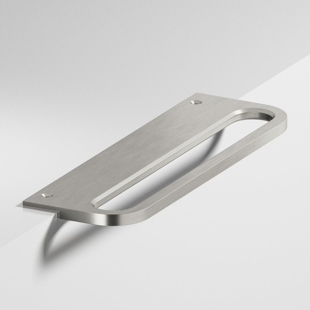 Colonial Bronze 884 Rounded front racetrack Edge Pull in Satin Nickel
