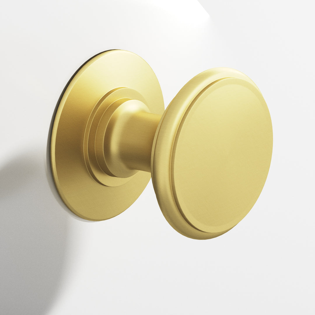 Colonial Bronze 1384 Round Cabinet Knob in Matte Satin Brass