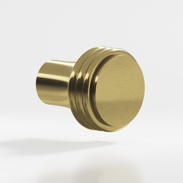 Colonial Bronze 377 Round Cabinet Knob in Antique Brass