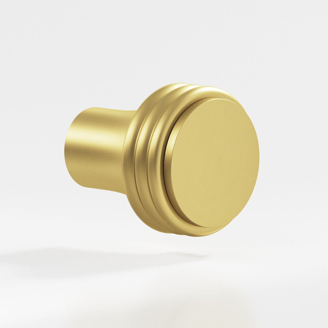 Colonial Bronze 377 Round Cabinet Knob in Matte Satin Brass