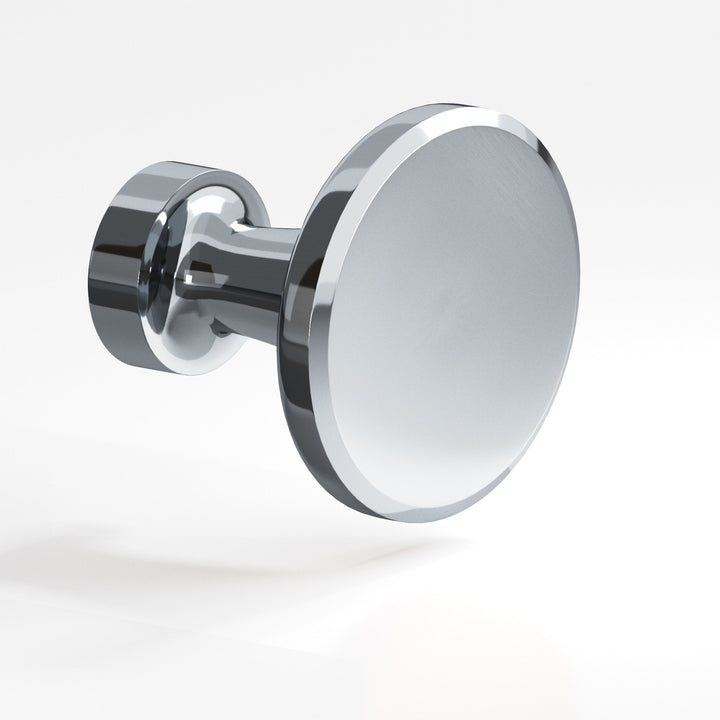 Colonial Bronze 153 Round Cabinet Knob in Polished Chrome