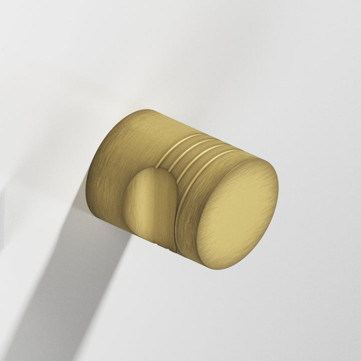 Colonial Bronze 104 Round grooved Cabinet Knob in Matte Antique Satin Brass