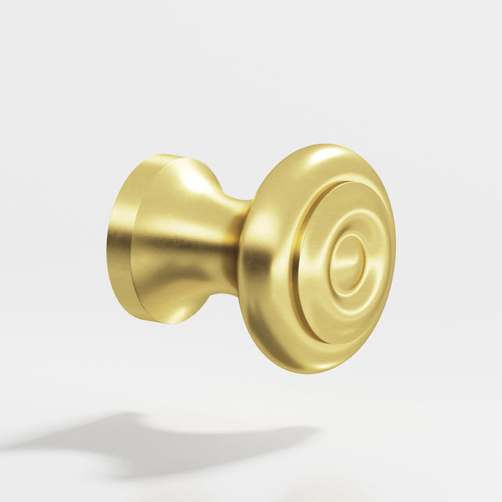 Colonial Bronze 139 Round Cabinet Knob in Matte Satin Brass