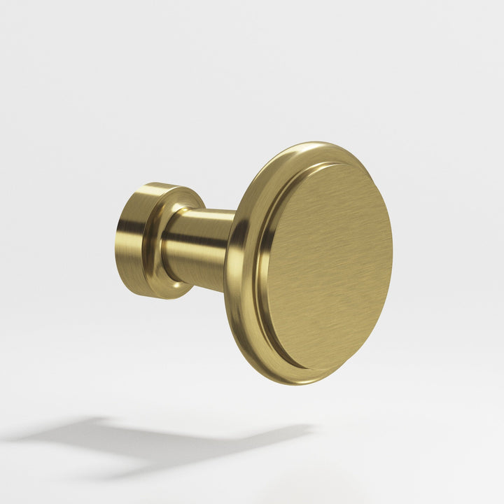 Colonial Bronze 138 Round Cabinet Knob in Antique Brass