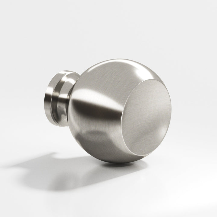 Colonial Bronze 183 Round Cabinet Knob in Satin Nickel