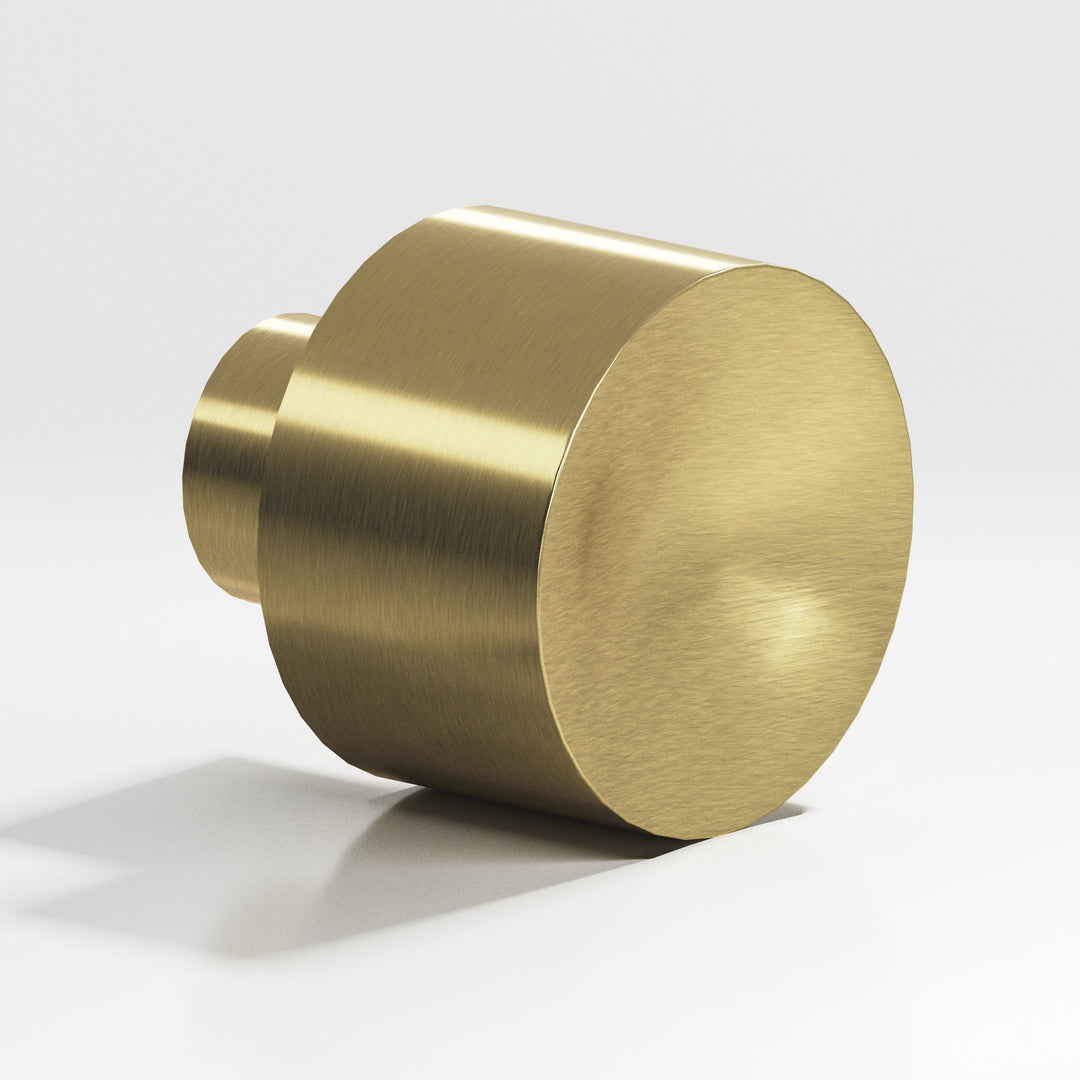 Colonial Bronze 185 Round Cabinet Knob in Antique Brass