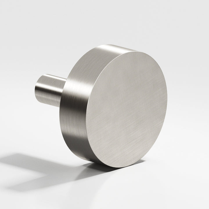 Colonial Bronze 510 Round Cabinet Knob with straight post in Satin Nickel