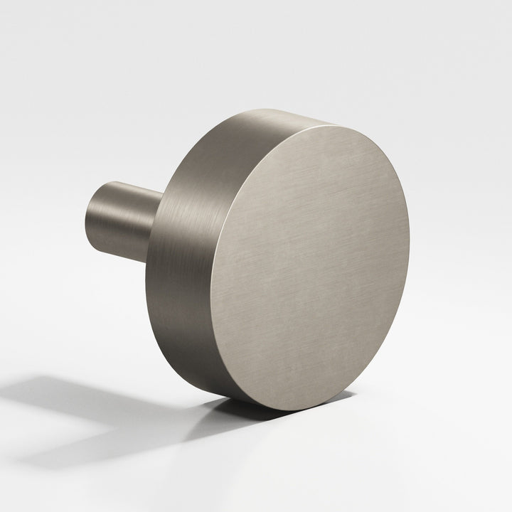 Colonial Bronze 512 Round Cabinet Knob with straight post in Matte Pewter