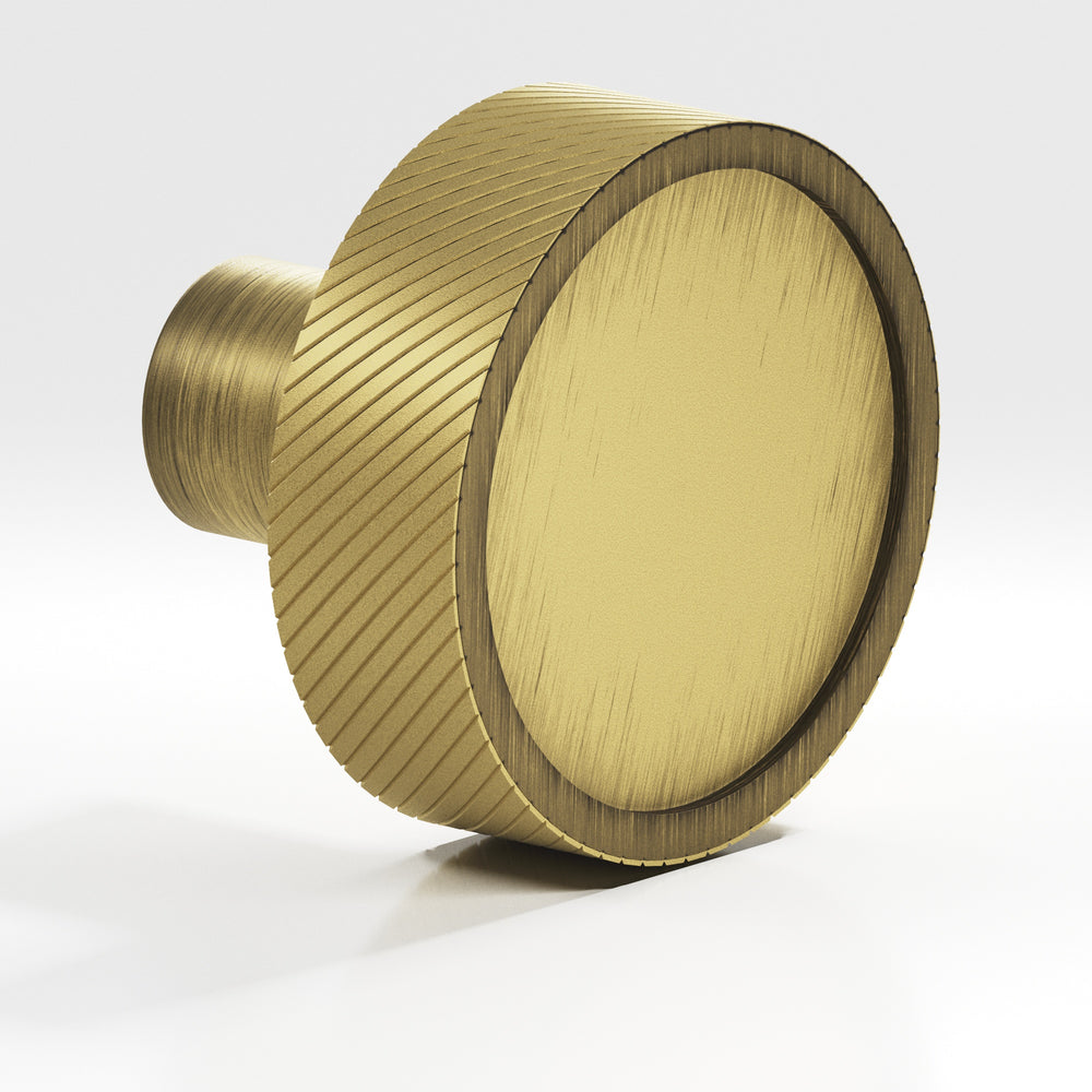 Colonial Bronze 591 Round single-knurled sandwich Cabinet Knob in Matte Antique Satin Brass
