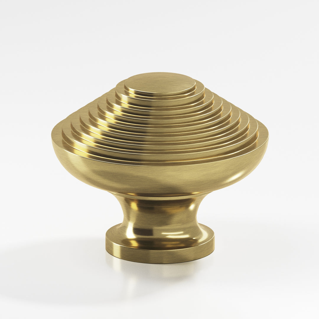 Colonial Bronze 632 Half-beehive Cabinet Knob in Antique Brass