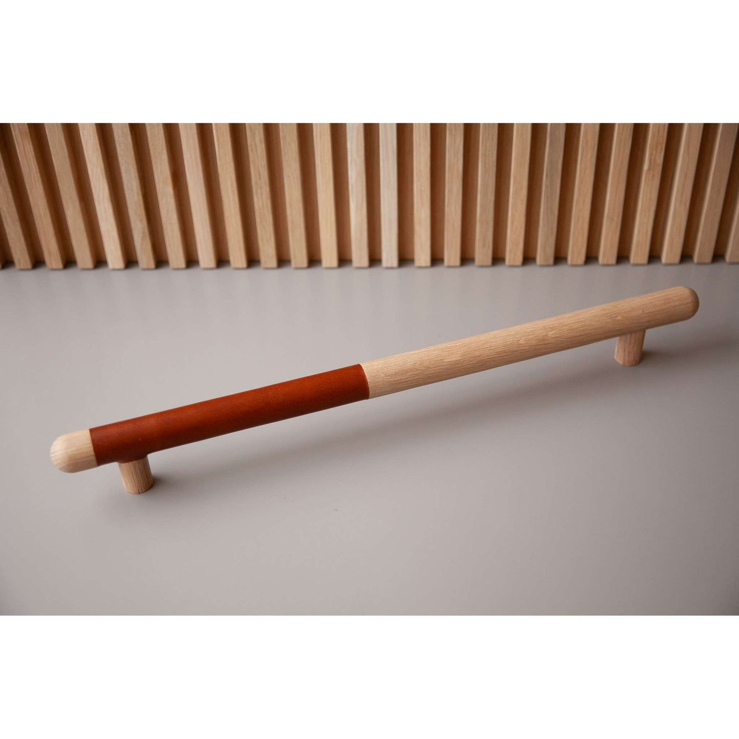 Chapman & Bose - Soft White Oak Half Dressed Bar Pull