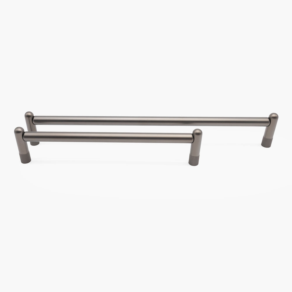 Knurled appliance pulls.