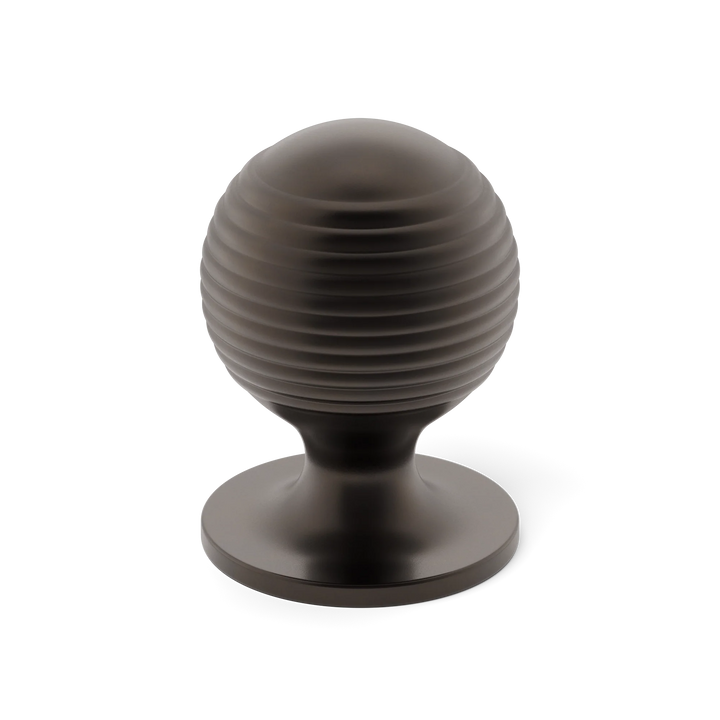 Armac Martin - Merrick Reeded Knob