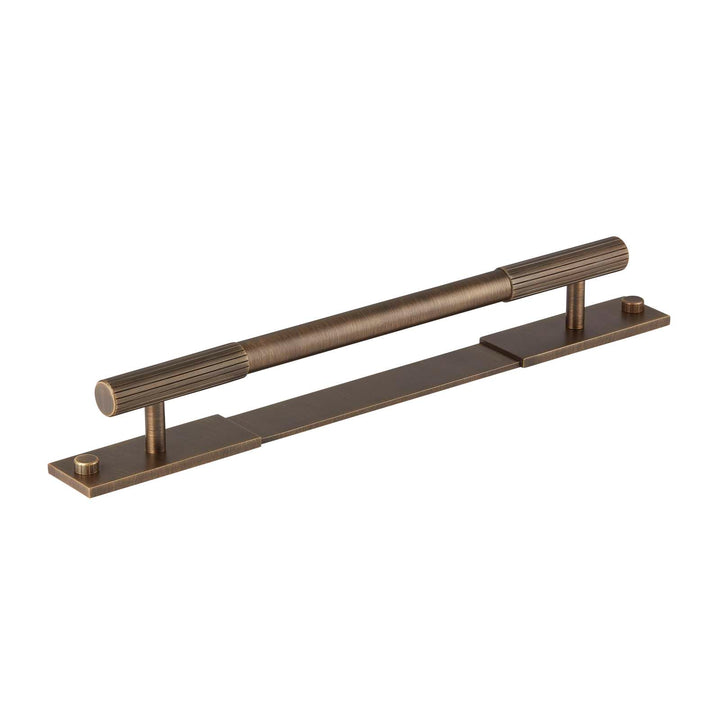 Armac Martin - Mix Handle Straight Knurl With Back Plate