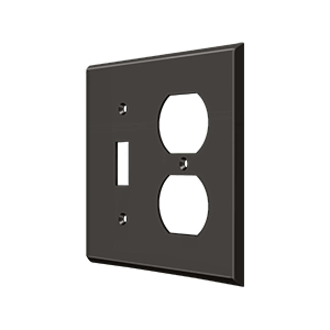 Deltana - Switch Plate, Single Switch/Double Outlet