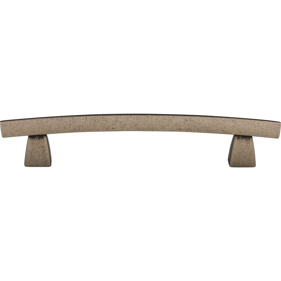 Top Knobs - Arched Pull